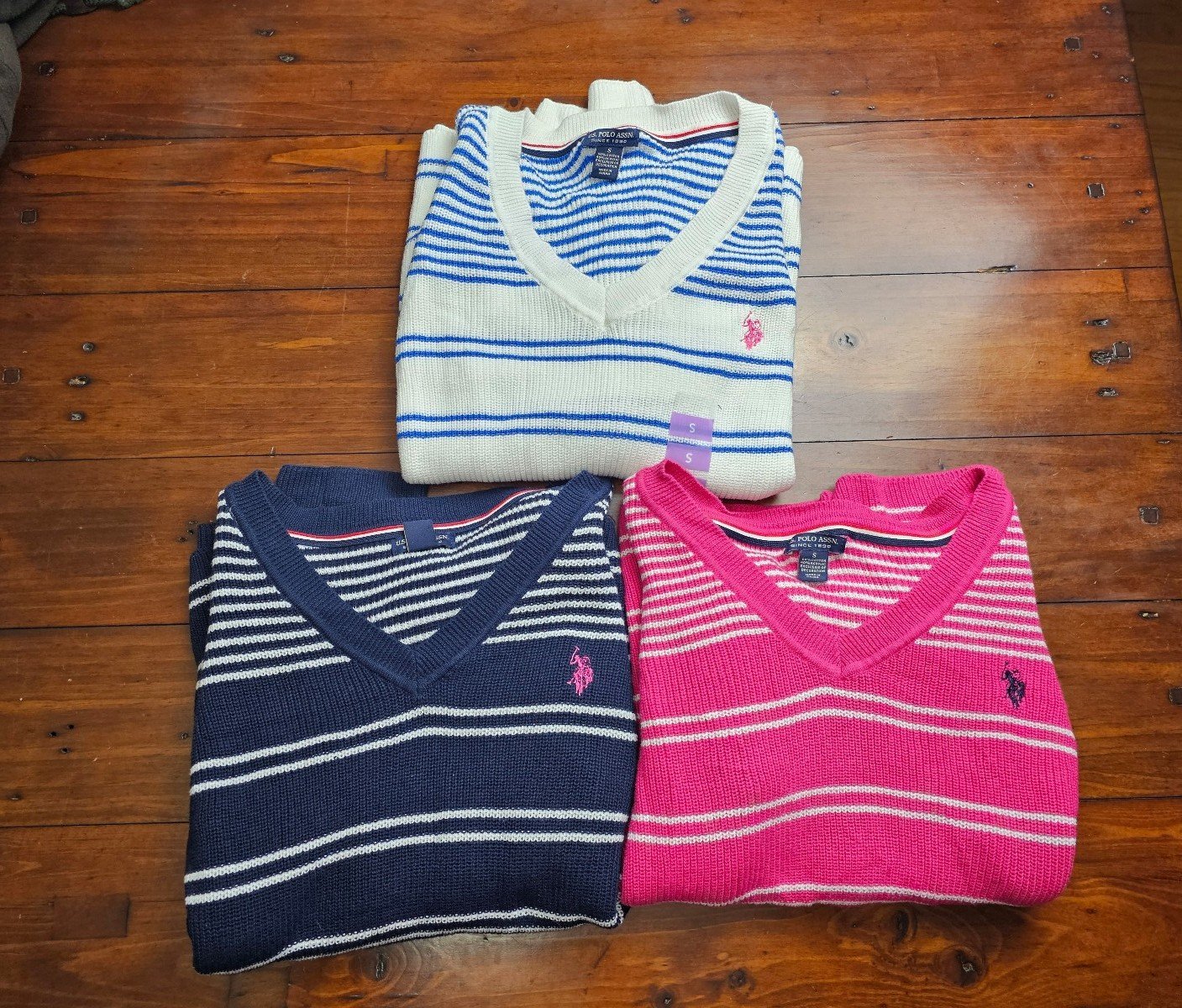 Beautiful 3 WOMANS LIGHT WEIGHT POLO SWEATERS SIZE SMALL ihR87QWAu Discount