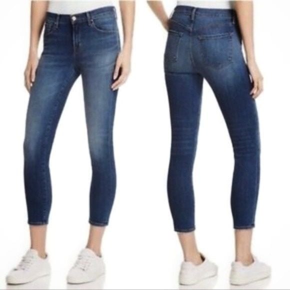 Discounted J Brand Veruca Capri dark wash skinny jeans 