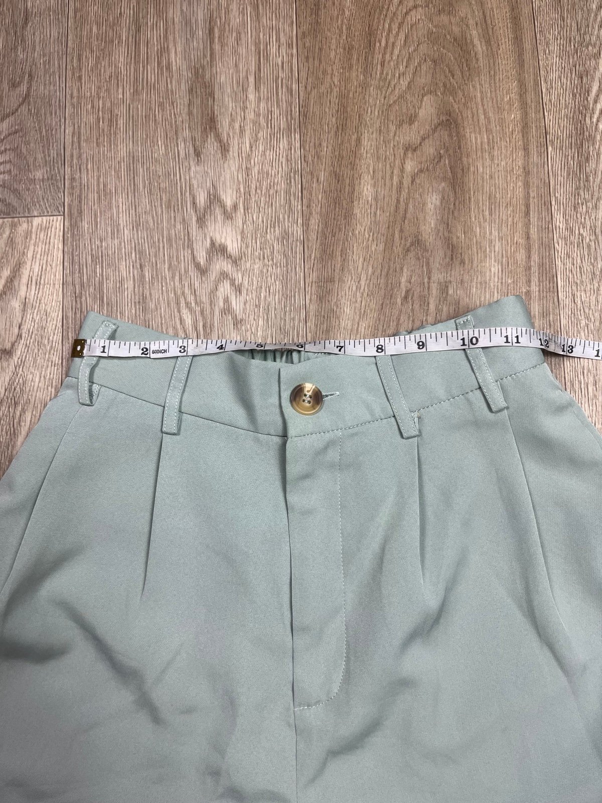 Discounted Forever 21 High waisted Pleated shorts sage green size small lOmKQGPzW best sale