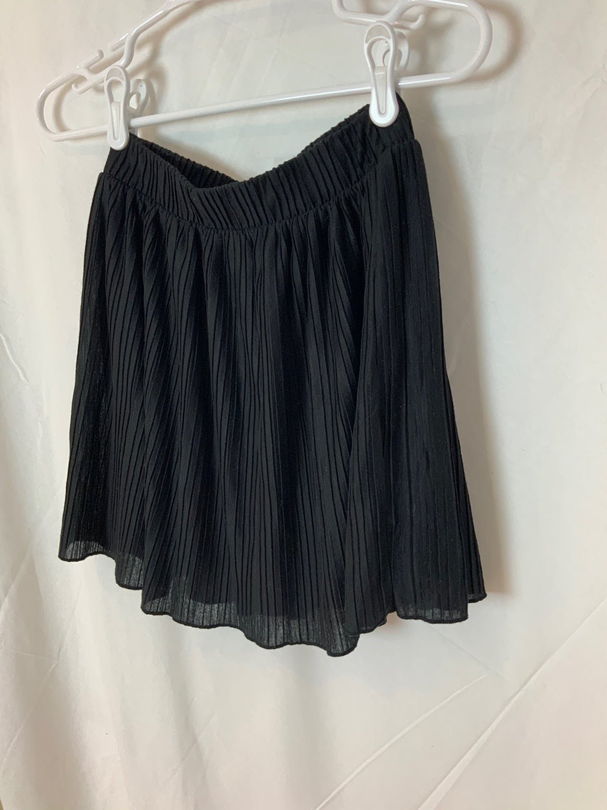large discount Trafaluc black flair mini skirt size med