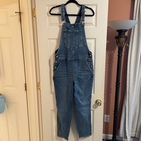 large selection Old Navy OG Straight Jean Denim Overalls Size 12 in Medium Wash JCk41eITg Everyday Low Prices