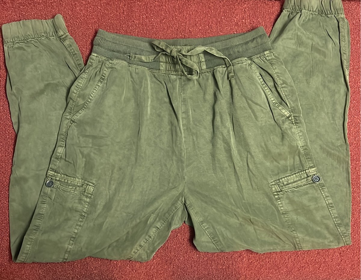 good price Aerie army green joggers size medium NEW mYf