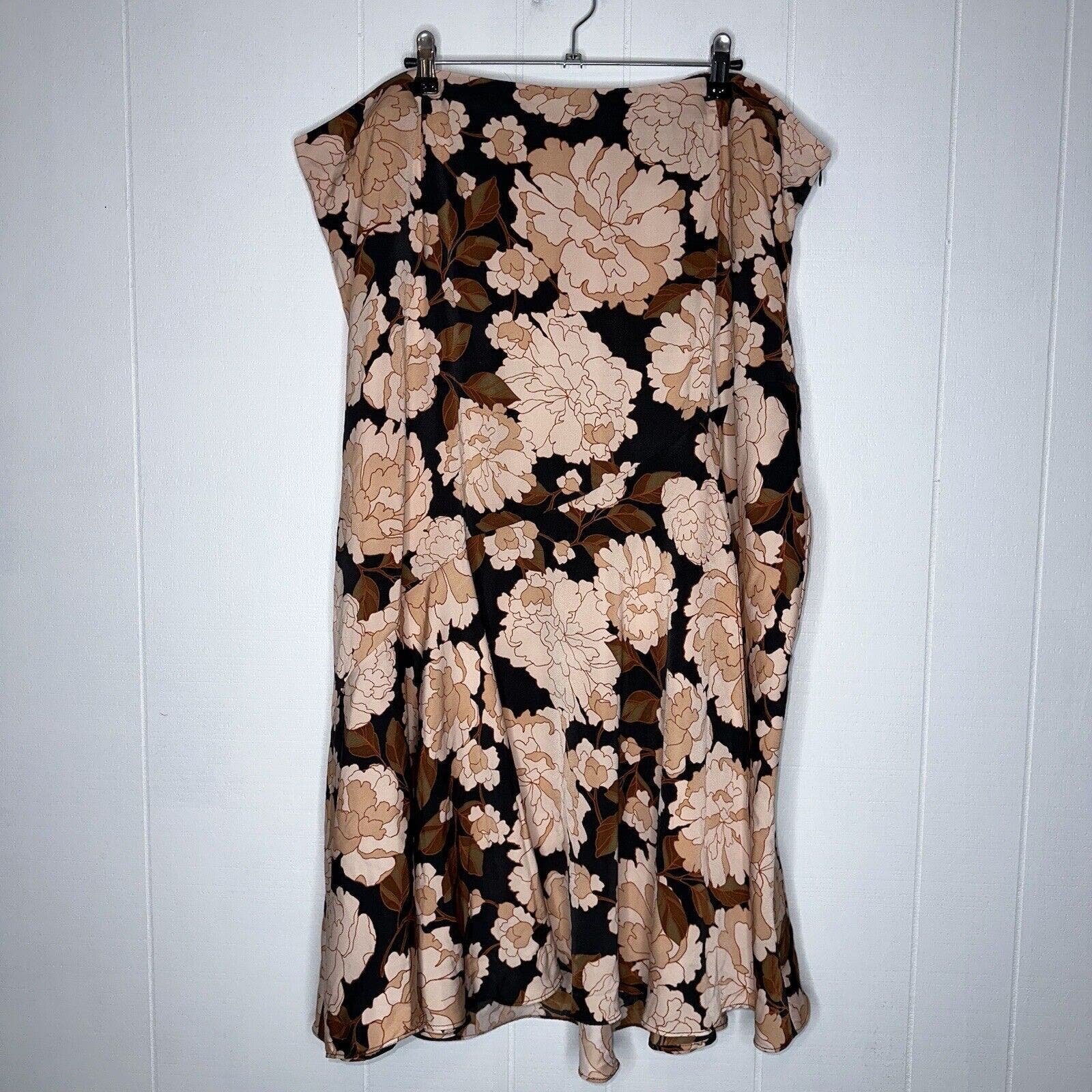 save up to 70% Who What Wear Target Women’s Floral Midi