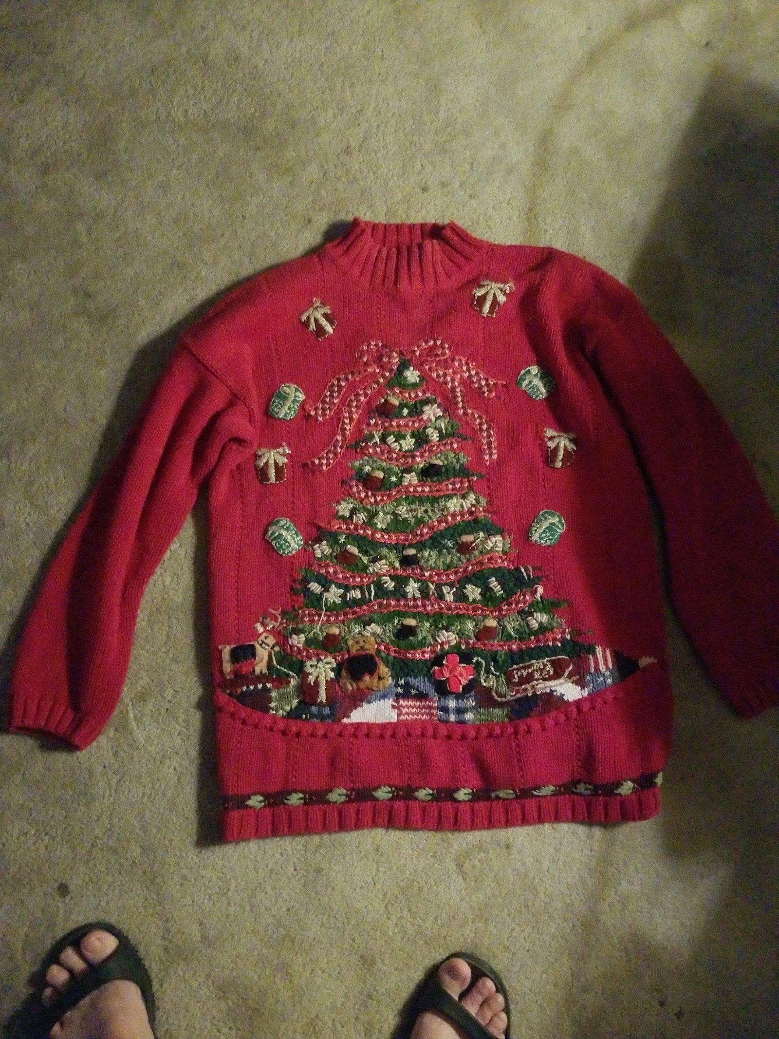 Factory Direct  Tiara Christmas sweater M hueLOUZLa Sto