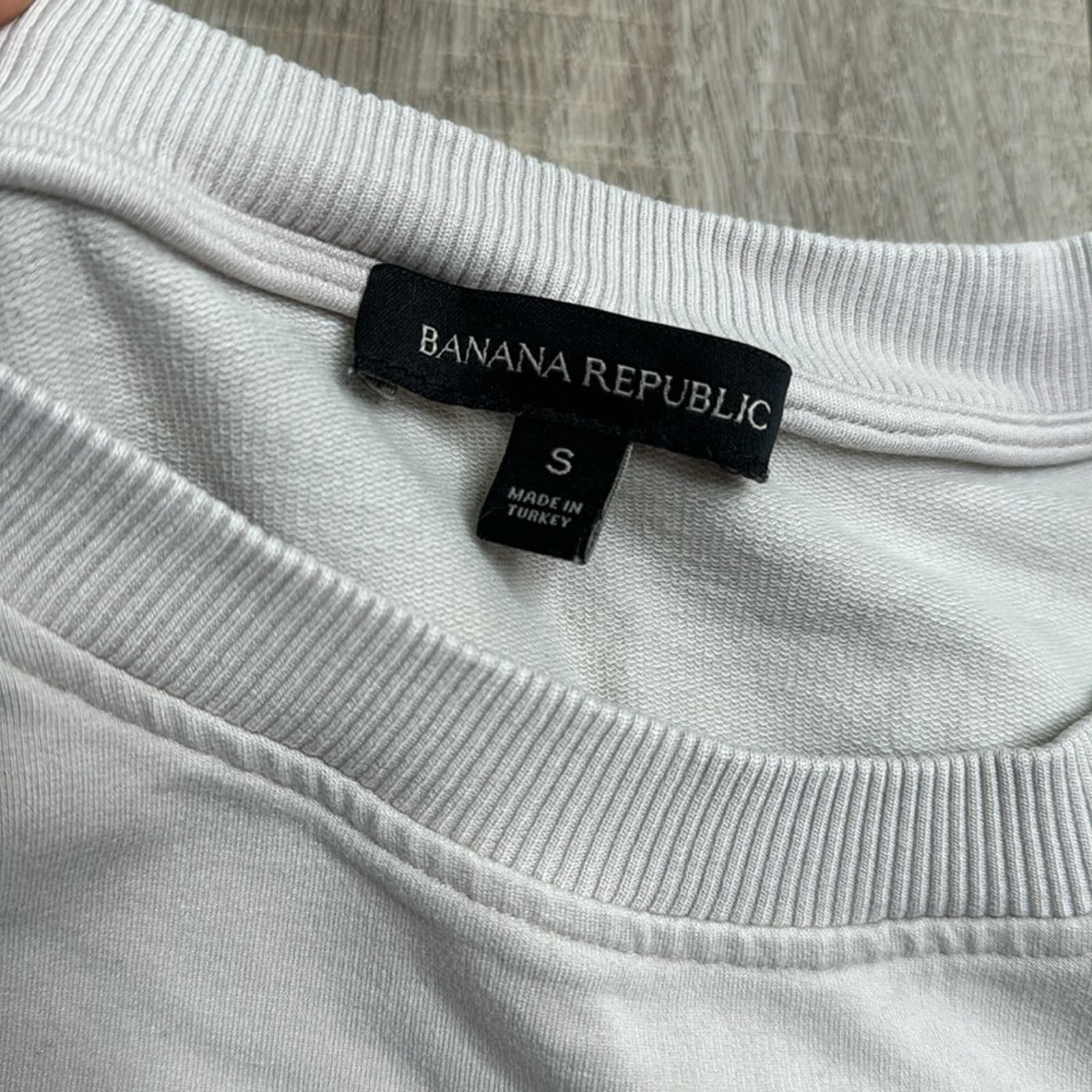 Factory Direct  BANANA REPUBLIC Taupe Crew Neck Long Sleeve Sweatshirt Women’s Size Small LsKUx4TIN Hot Sale