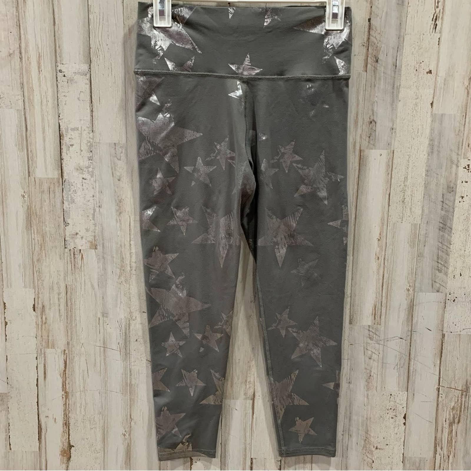 Affordable Aerie Gray Cracked Star Capri Leggings JnXO90Pwd for sale