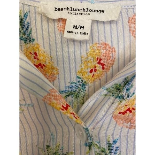 High quality Beach Lunch Lounge Women’s Pineapple Print Button Down Shirt | Size M j1GeNiUne Wholesale