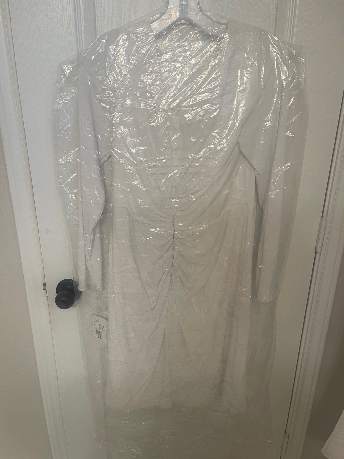 large selection Brand new David’s Bridal Wedding Dress 