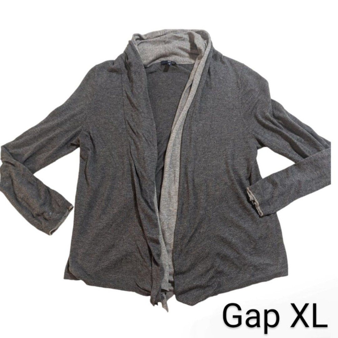 Great Womens gray cardigan sweater size xl fits medium 