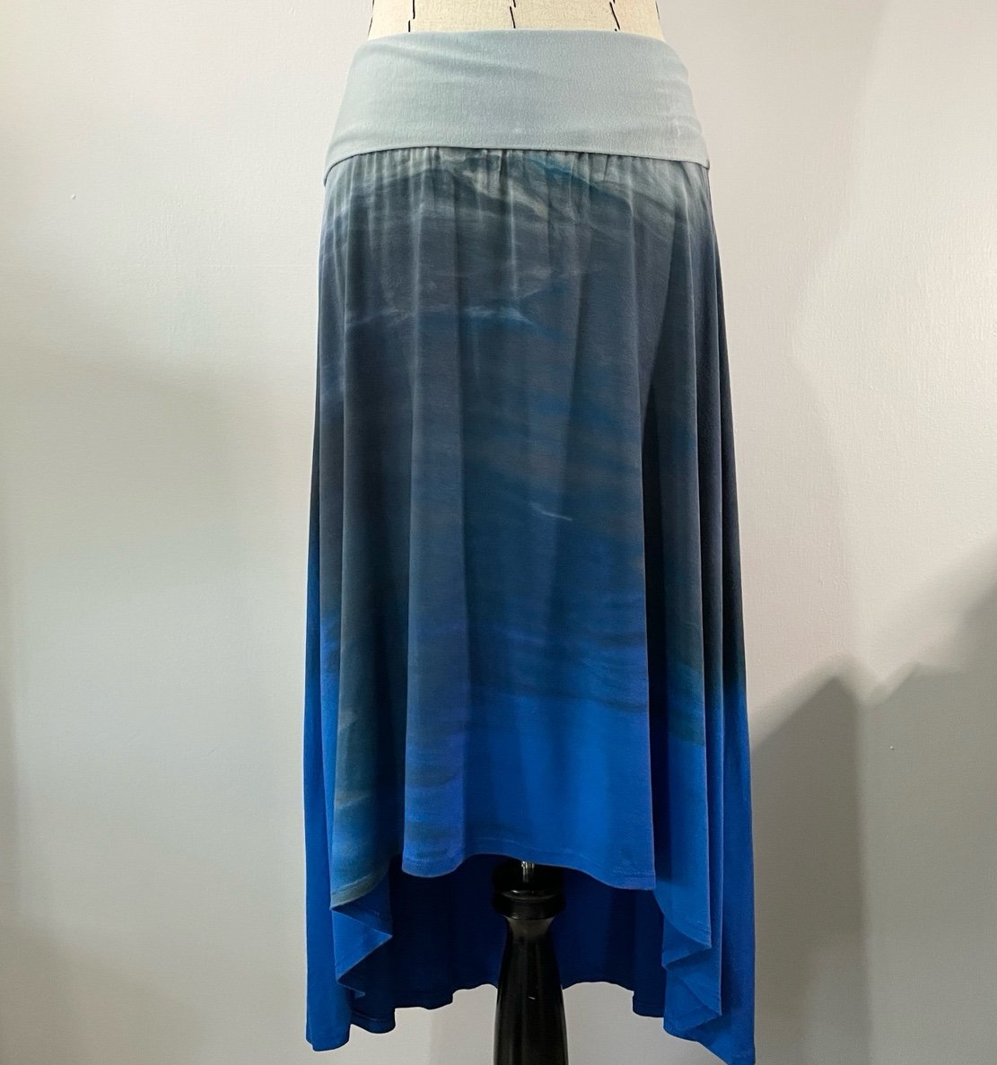 Custom Blue Tie Dye Ombre Midi Skirt Women’s Green Dragon Medium Low High Skirt Hy6GkNiYo outlet online shop