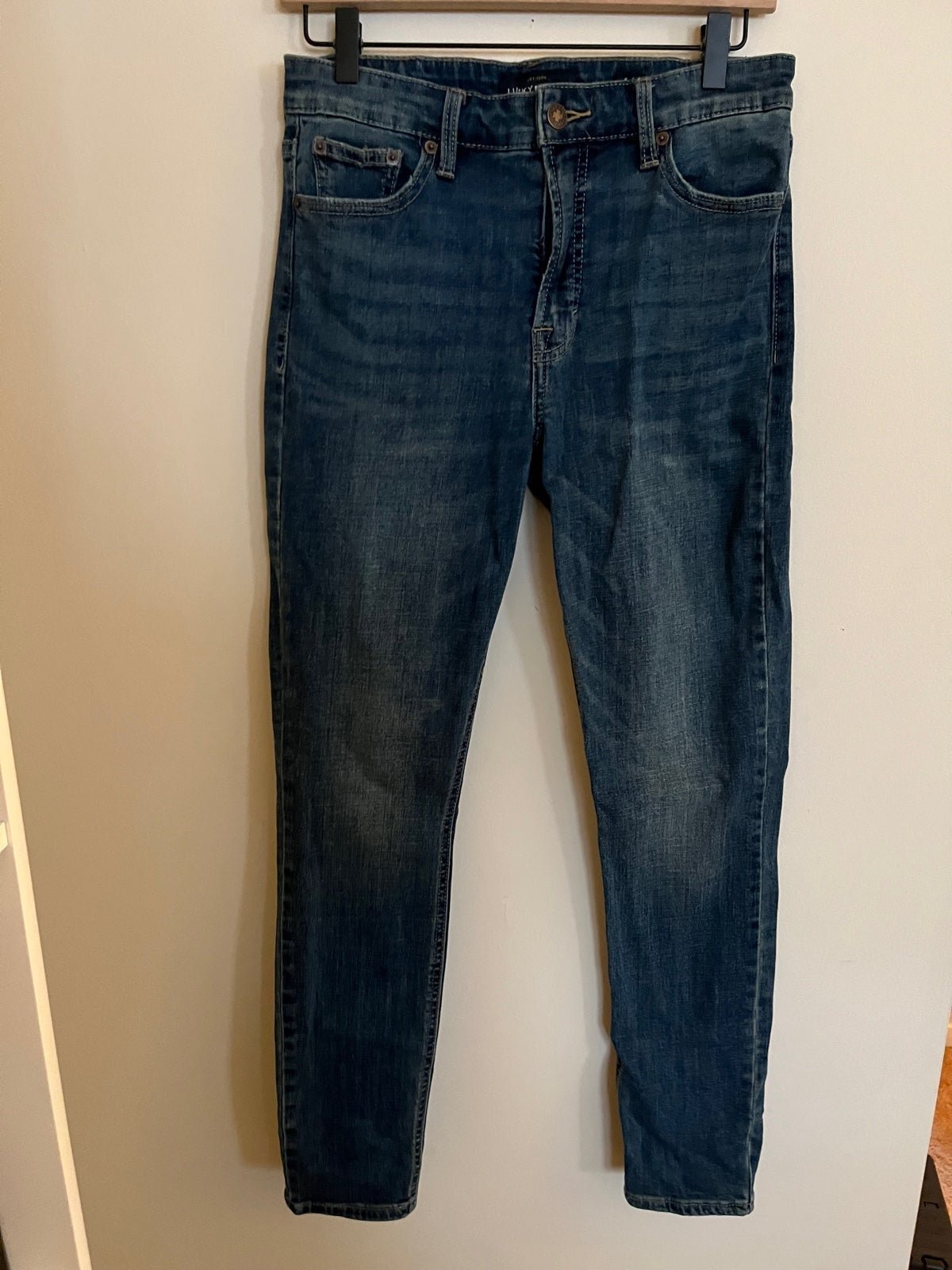 Custom Lucky Brand skinny jeans OG185TM0S on sale