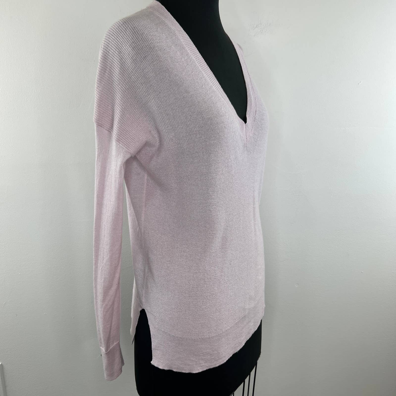 The Best Seller J Crew Light Pink Merino Wool Cotton Lightweight V-Neck Sweater Long Sleeve XS GIk8a8GgS US Sale
