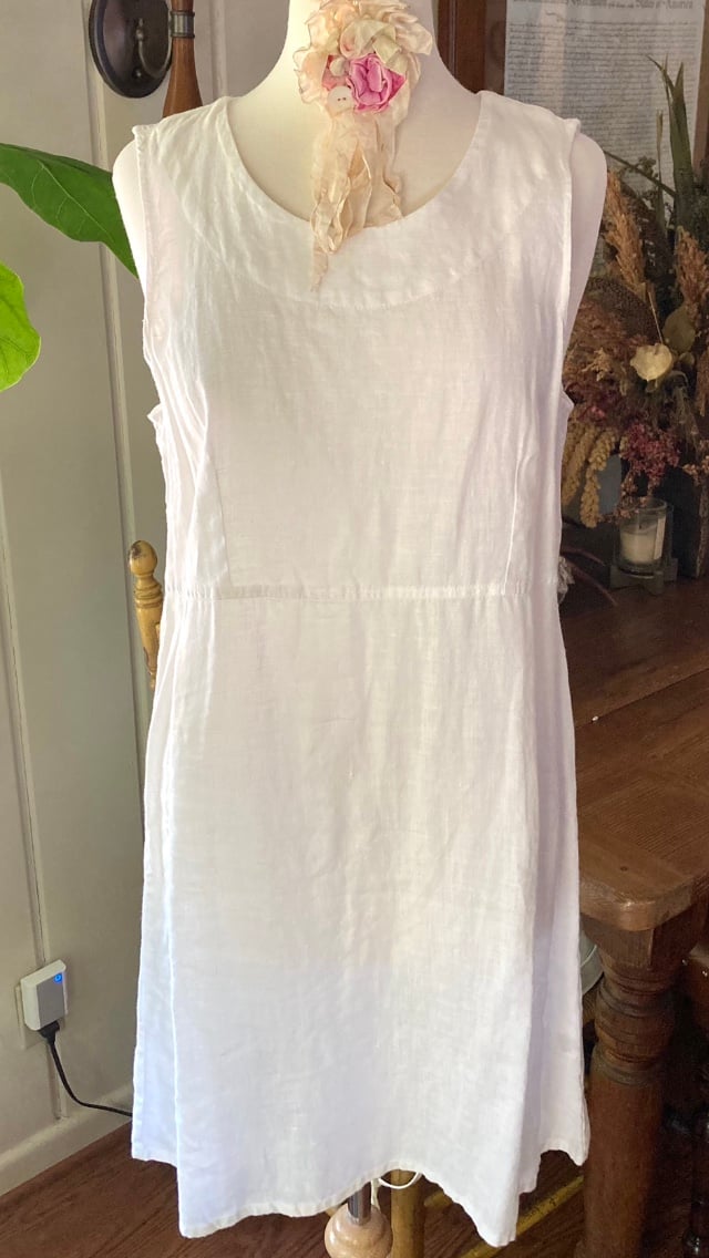 The Best Seller NWOT FLAX White Sleeveless Linen Dress 