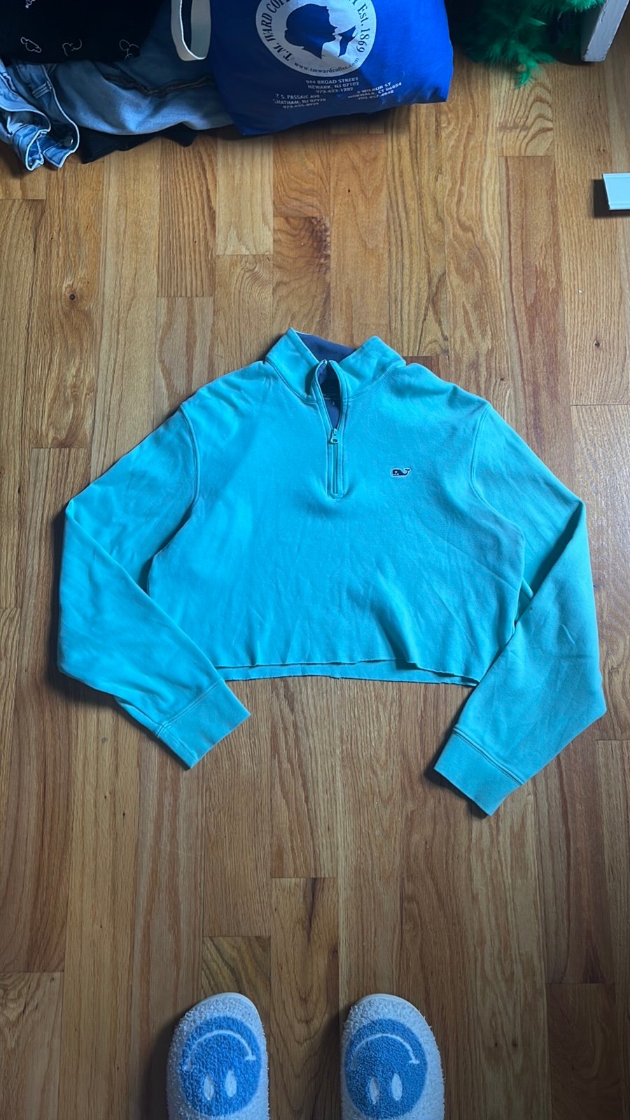 Custom Cropped Vineyard Vines Pullover O7F0602AE outlet