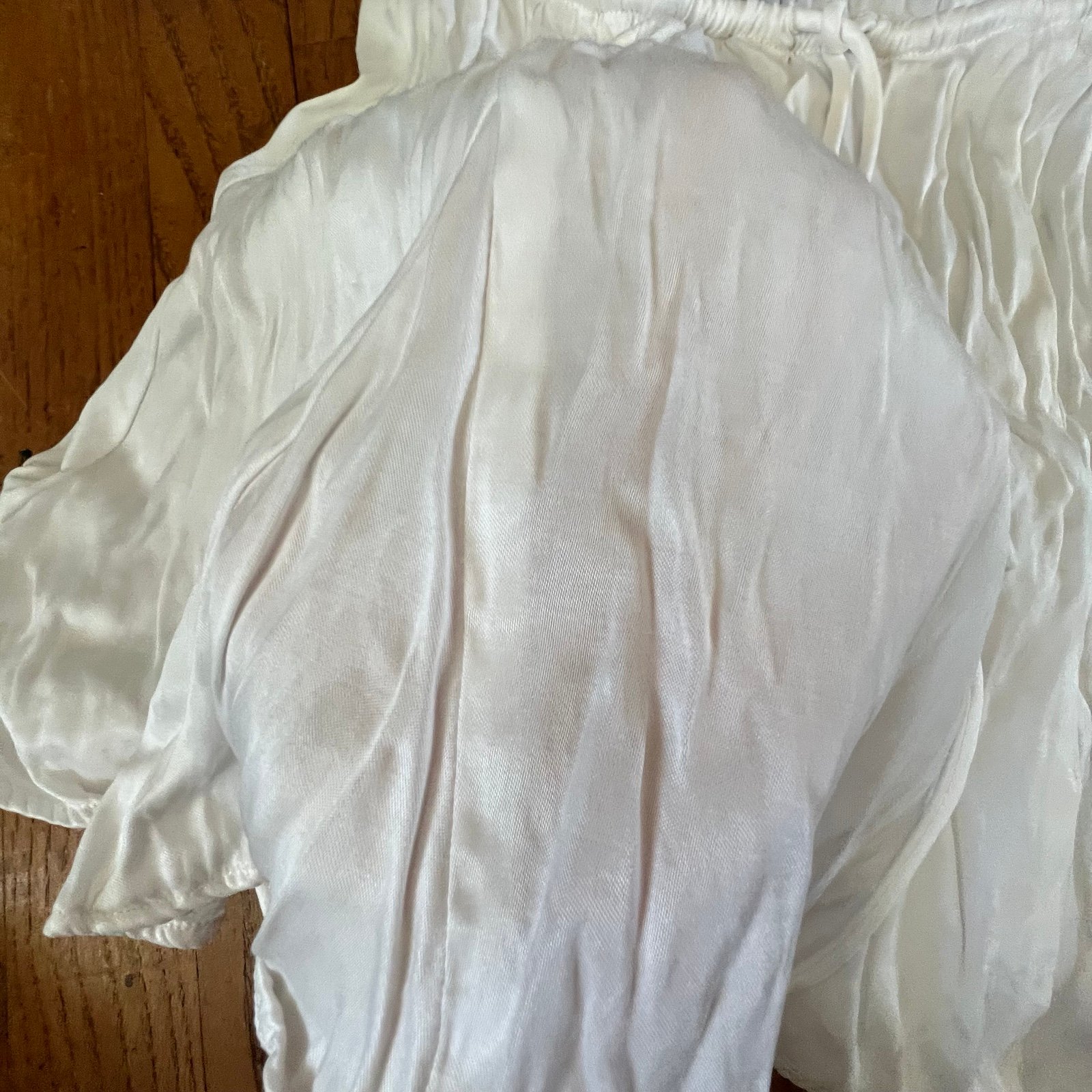 Stylish Verge Girl White Silky Skirt 8 P7hGICITF Buying Cheap