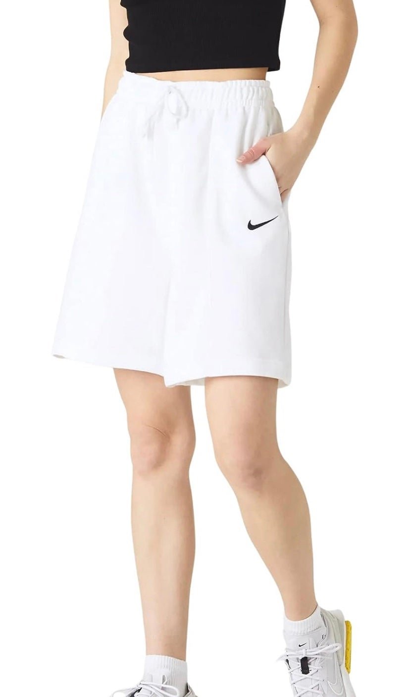 Beautiful High rise loose fit white Nike shorts H99sK59JN on sale