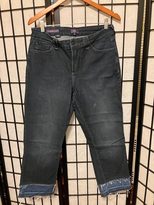 Perfect NYDJ Marilyn Straight Cropped Jeans, size 12 gtKi9Pf97 online store