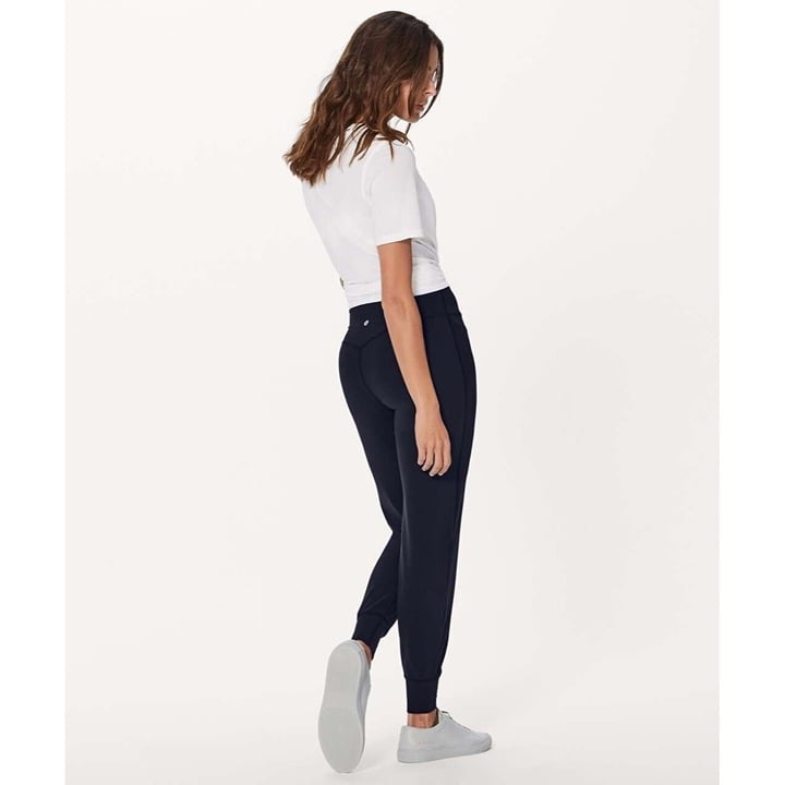 Factory Direct  Lululemon Back In Action Nulu 29 inch Jogger Pants in Midnight Navy 4 M8RRxUDCb Low Price