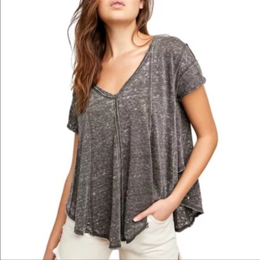 Exclusive NWT FREE PEOPLE WE THE FREE SAMMIE TEE GRAY S