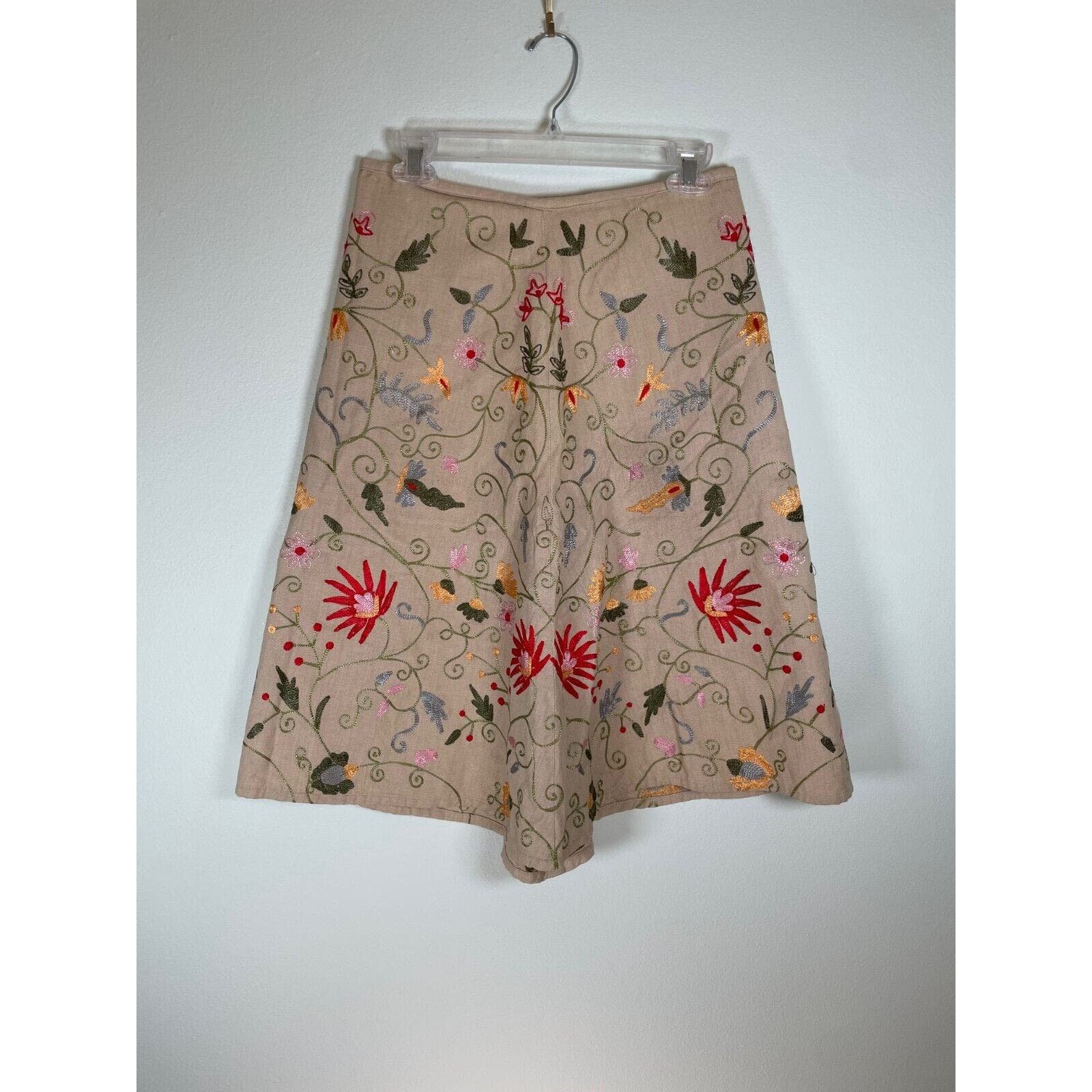 Fashion Vintage Womens Skirt Size 10 Tan Floral Embroid