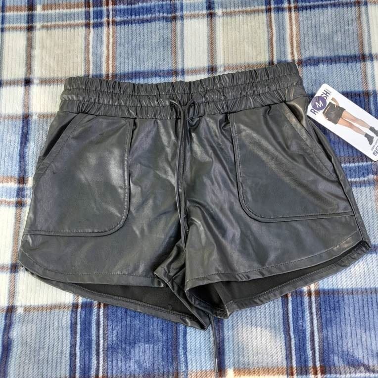 good price Rewash - Vegan Leather Shorts - Size Medium 