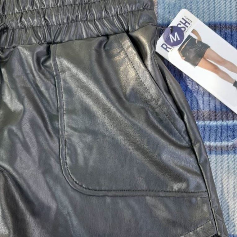 good price Rewash - Vegan Leather Shorts - Size Medium pCvGhLKcc Wholesale