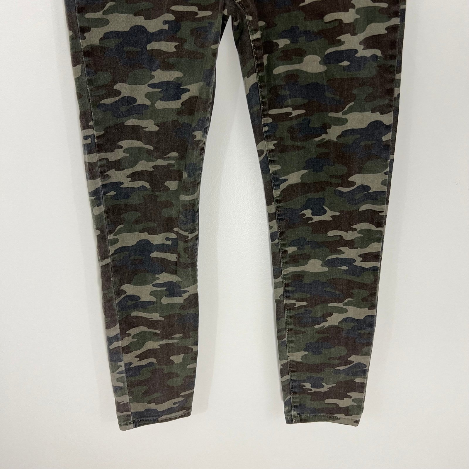 Fashion Free People Belle Camo High Rise Skinny Jeans Size 28 FH78zfUqt just buy it