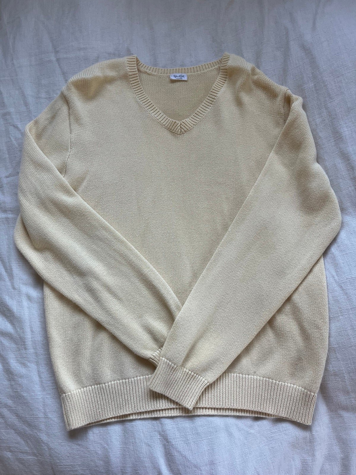The Best Seller Brandy Melville Brianna sweater ImeTdUR