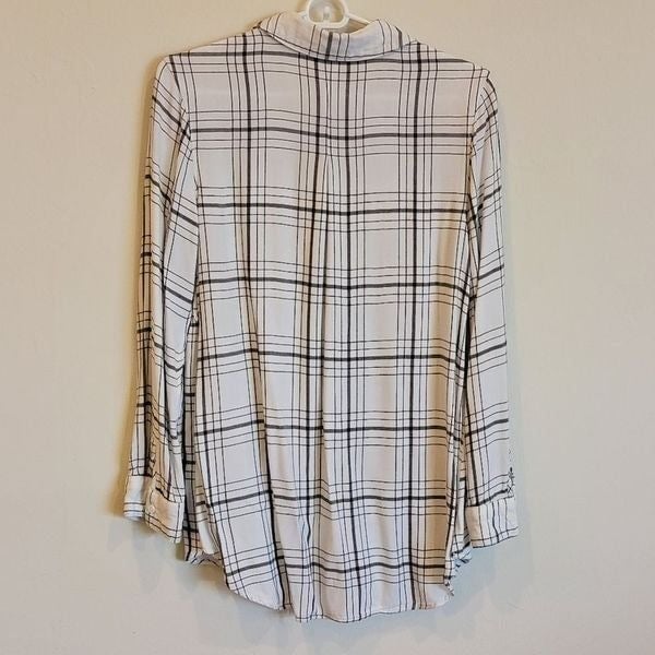 Simple Isabel Maternity Black and White plaid Button Down shirt. Size M n0dsCfgzQ Hot Sale