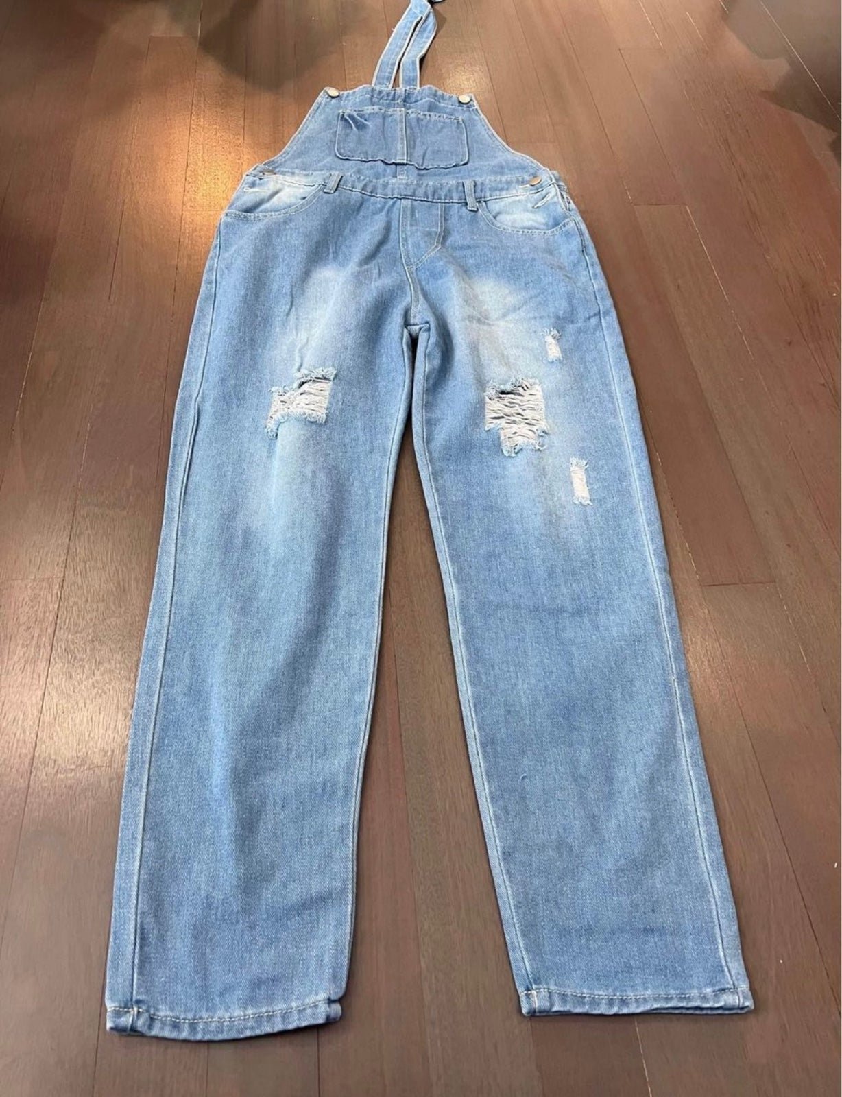 Nice Women´s ripped denim overall. Size L HHNFRRb7