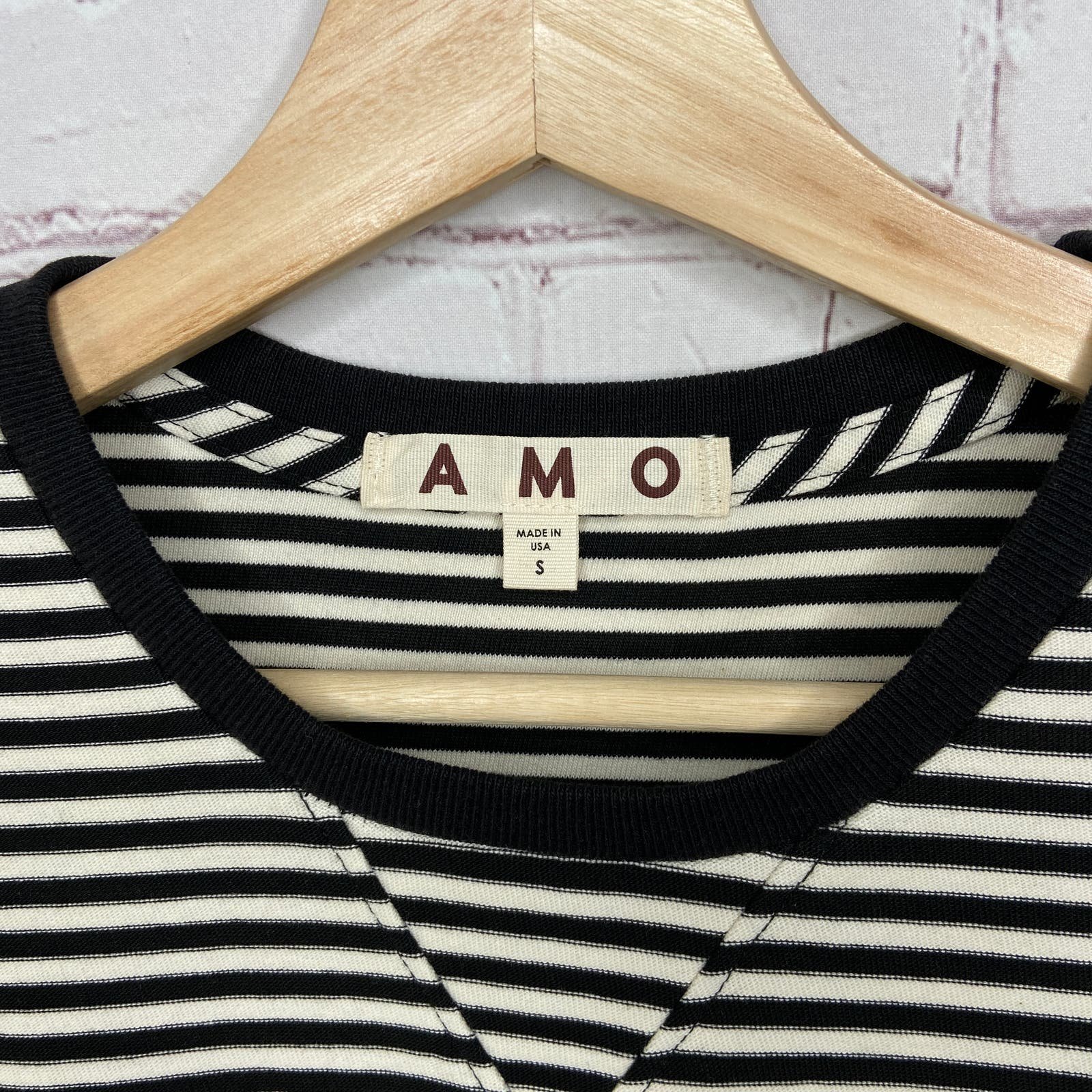 Stylish AMO Black White Stripe Tie Front Crewneck Tshirt Womens Small New Casual oxwrguHXq Discount