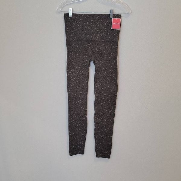 The Best Seller SPANX Look At Me Now Ankle Leggings Pants Size L iSGRo4trw for sale