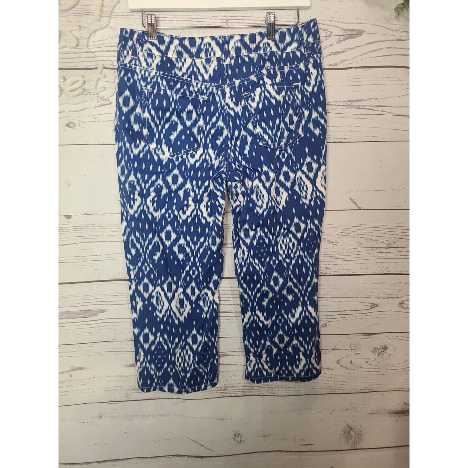 Great Chico´s Blue White Geometric Print Mid Rise Capri Casual Pants Womans Size 0 P00JWl3Xm Great