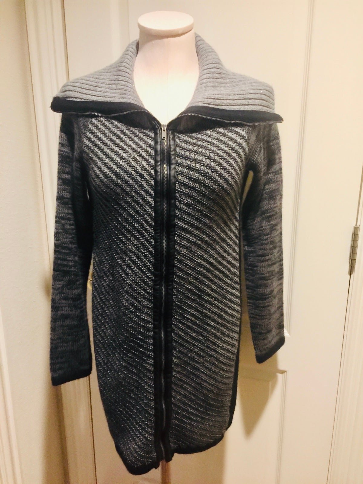 Wholesale price Unique Long Boho knit Sweater jacket Sh
