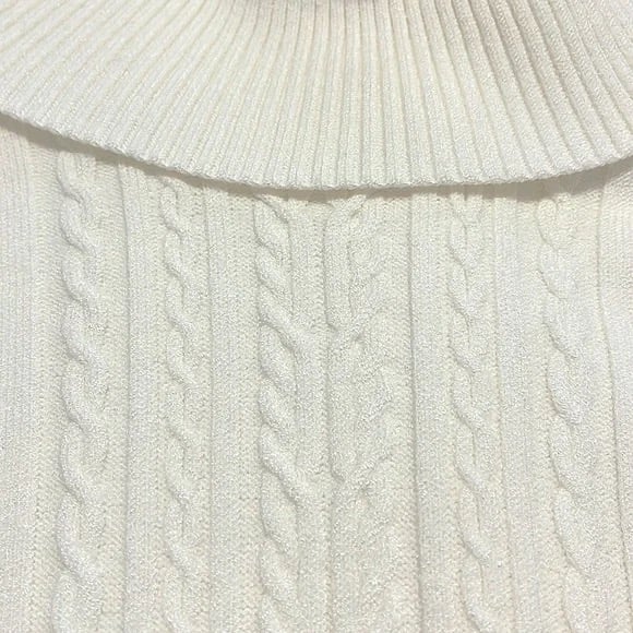 Perfect BCBG MaxAzria White Sweater Dress Tunic Bell Sleeve - Medium NWT HU5CwJg89 Zero Profit 