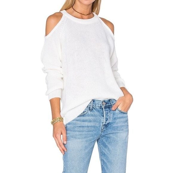 Beautiful IRO LINEISY Sweater, Cut out shoulder, Off Wh