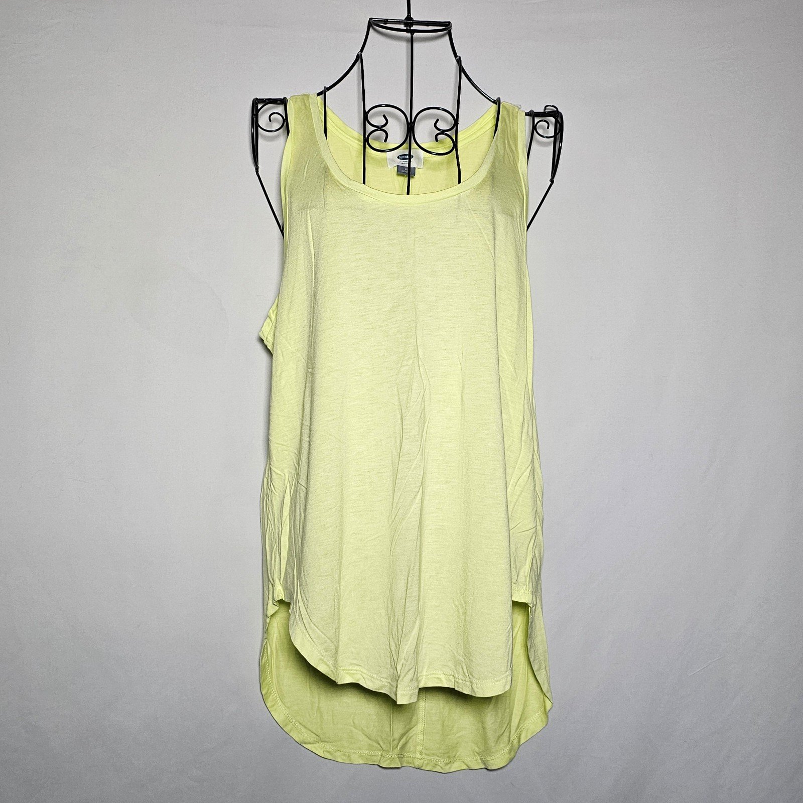 Fashion Old Navy neon yellow lightweight tank top nwt l