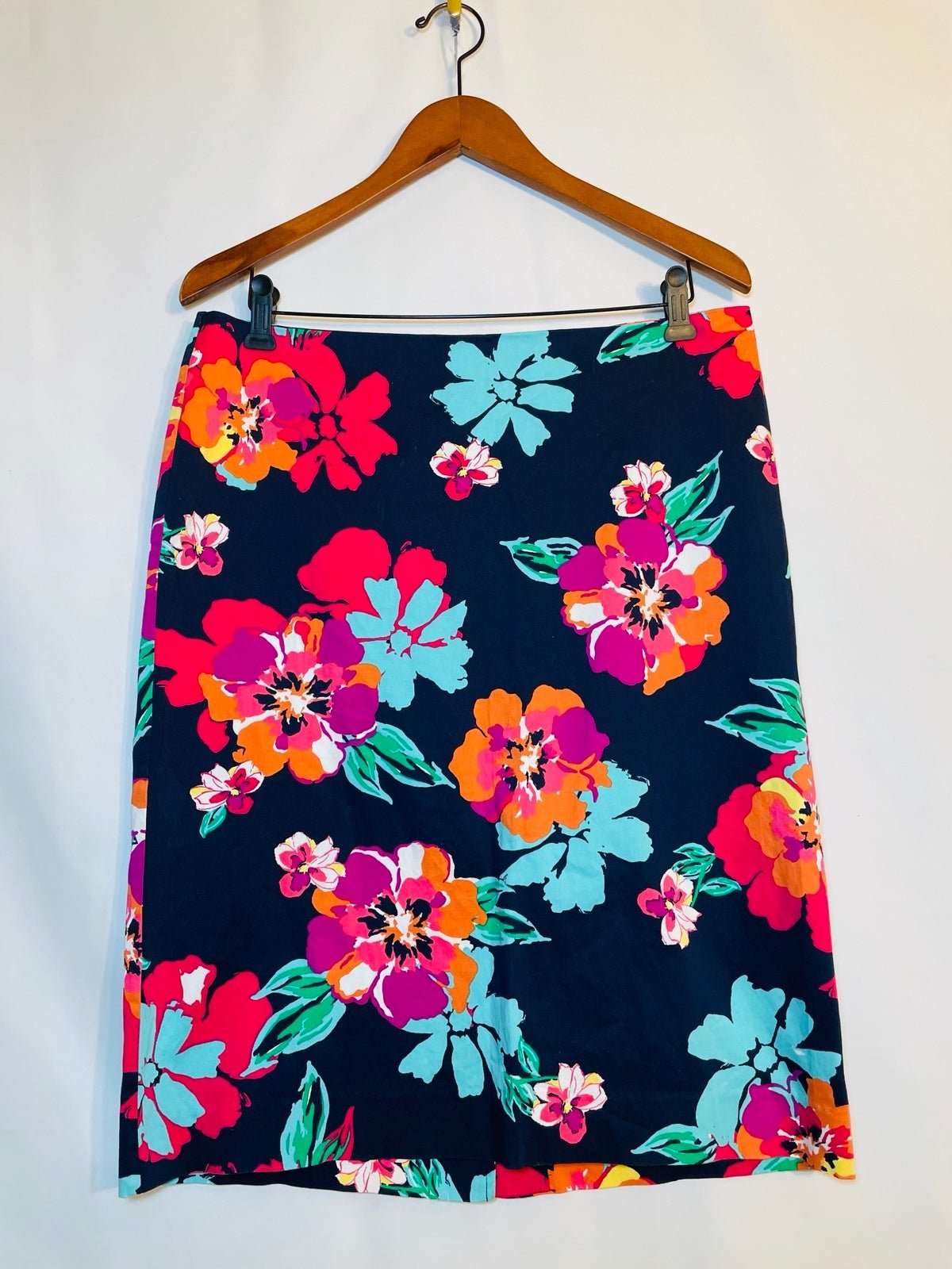 high discount Talbots Floral Mulitcor Pencil Skirt Wome