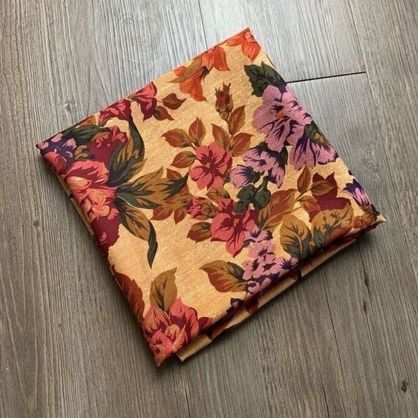 Factory Direct  Vintage Floral Tan Lilac Hydrangea Flowers Scarf Square iDHAPXC7X Hot Sale