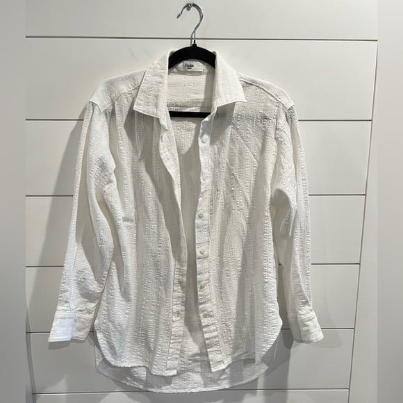 Gorgeous Frankie Shop white textured button down shirt 