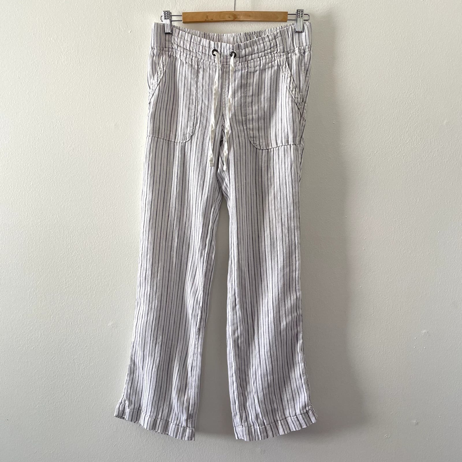 Special offer  Athleta Pants Womens 4 White Striped Lin