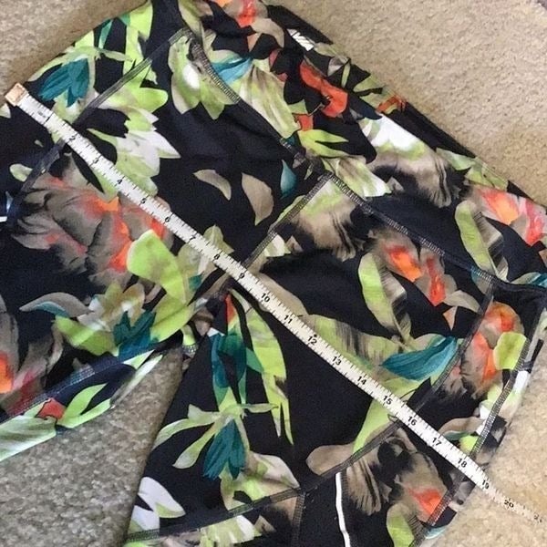 Promotions  Avia Women’s Pants Workout Capri Tropical Floral Pattern Pull On Leggings Size L nmr9I4BrQ Online Shop