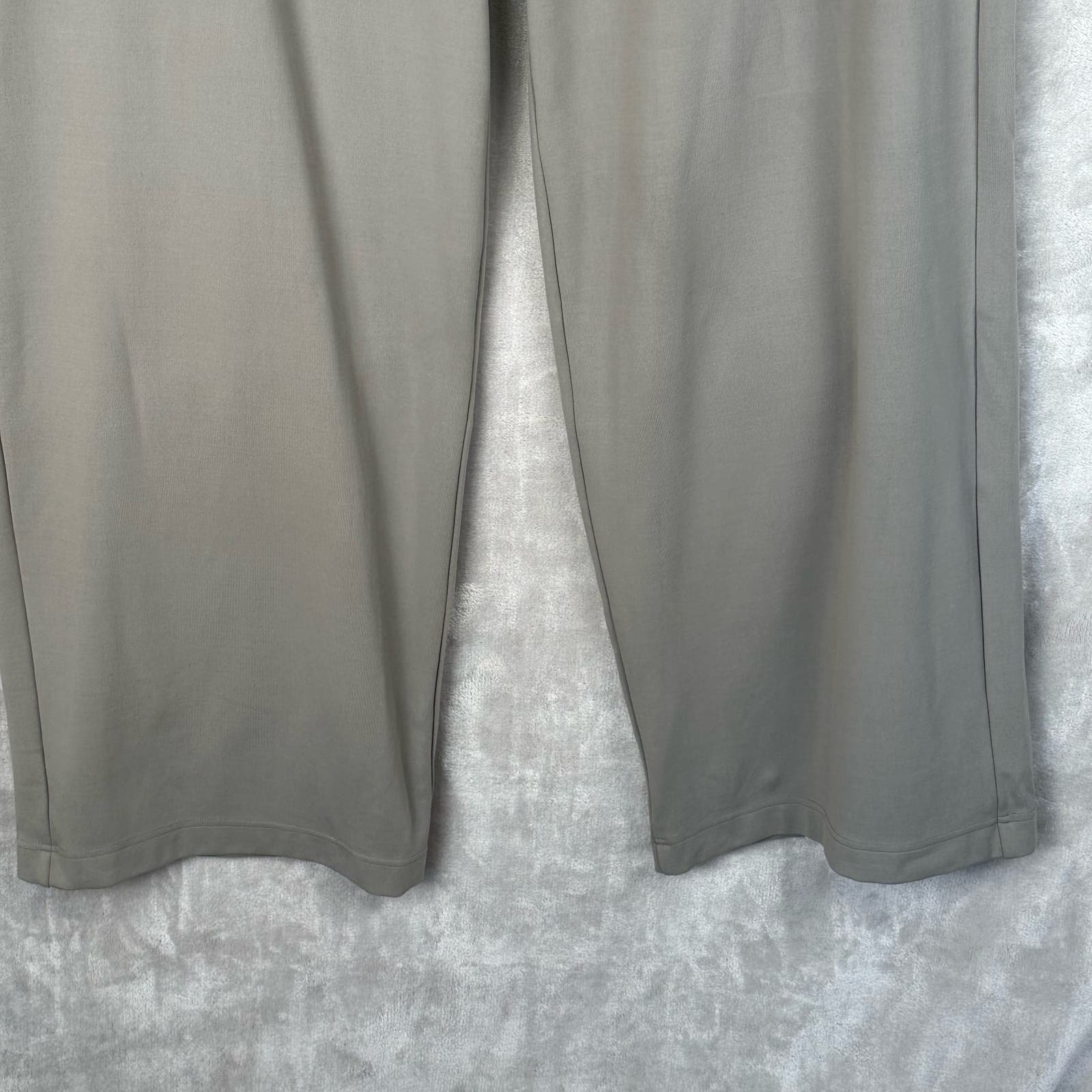 Comfortable Athleta Pants Womens Extra Large Gray Wide Leg Pull On Pockets Stretch Comfort Fw85E5iaZ just buy it