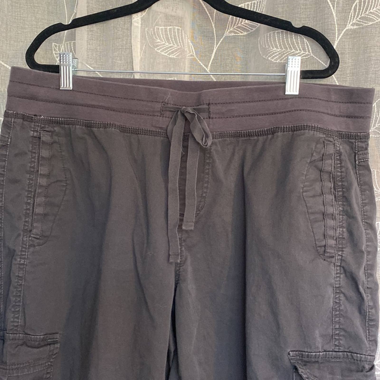 Simple Supplies gray cargo style pants drawstring waist Capri to full length pant pS00NnMU2 US Outlet