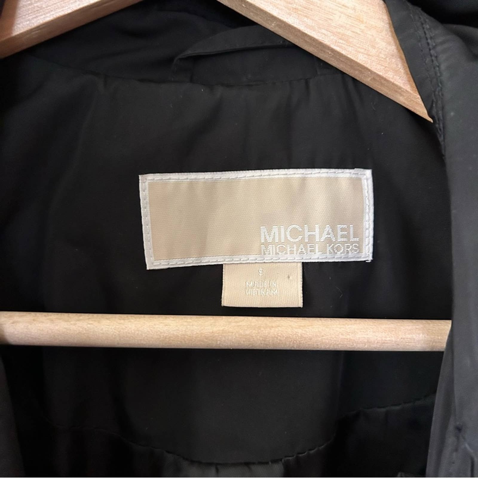 cheapest place to buy  Micheal kors rain knee Length jacket. Size S I80jJ8a27 Zero Profit 