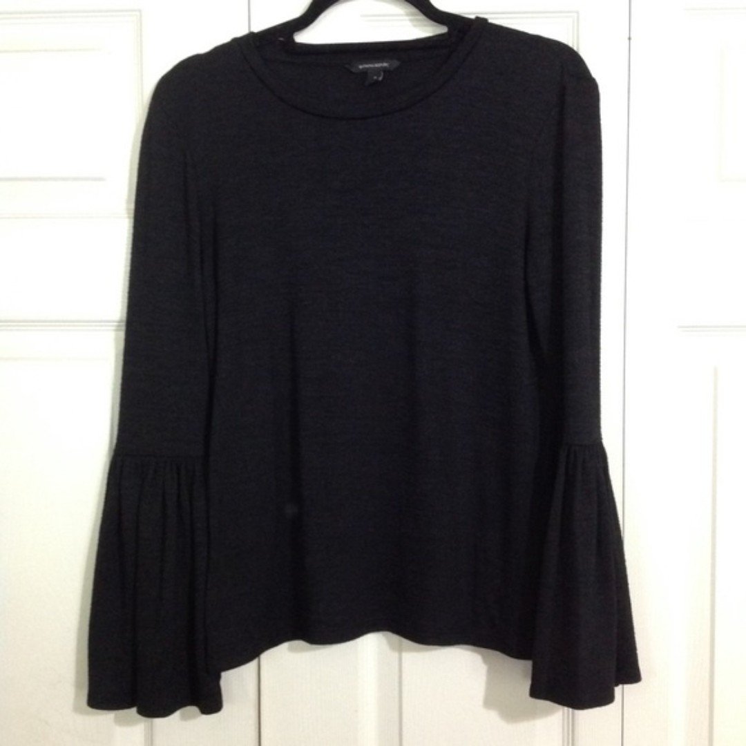 The Best Seller BANANA REPUBLIC Size Small Black Lightweight Sweater Bell Sleeves Soft Bohemian OyjQgKkgd online store