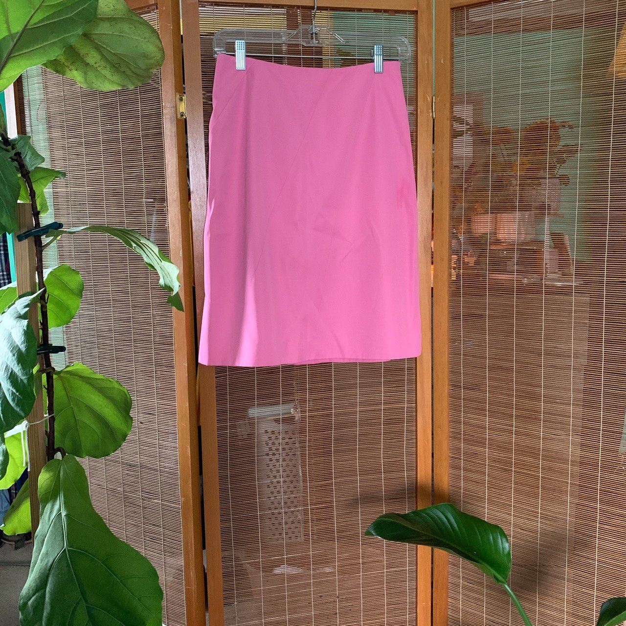 Authentic BCBG Maxazria pink skirt size 2. gtSK5oSaL Zero Profit 