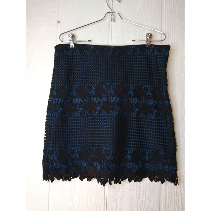 the Lowest price LOFT Women´s Size 8 Blue Black Floral Crochet Lace Mini Skirt hLCJiXczd Hot Sale