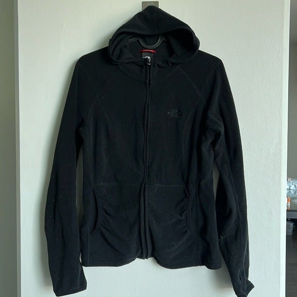 Comfortable North Face Black Fitted Zip Up Jacket w/ Ho