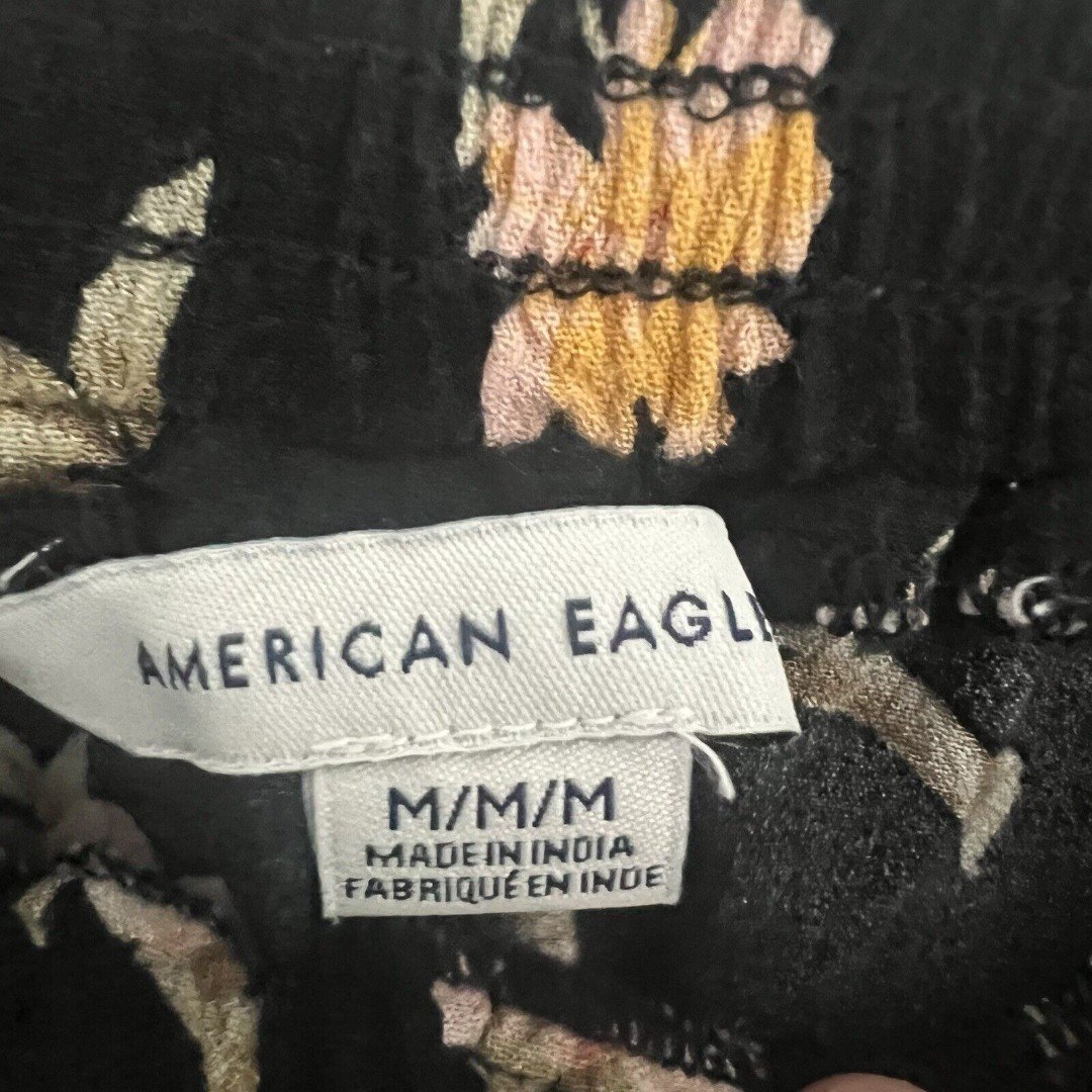 Exclusive Womens American Eagle Black Floral Pull On Shorts Size Medium olQ4HnfCD US Outlet